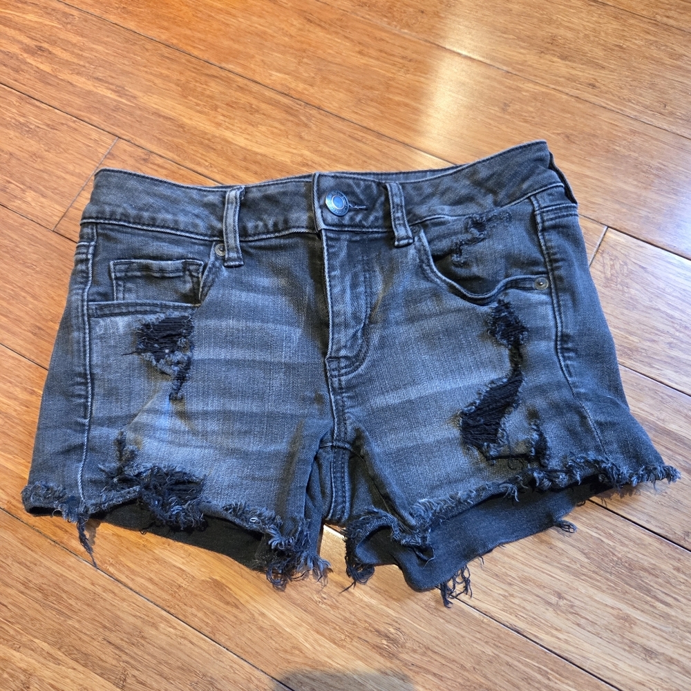 American Eagle Outfitters AEO Denim Super Stretch Black Distressed Shorts Cutoff